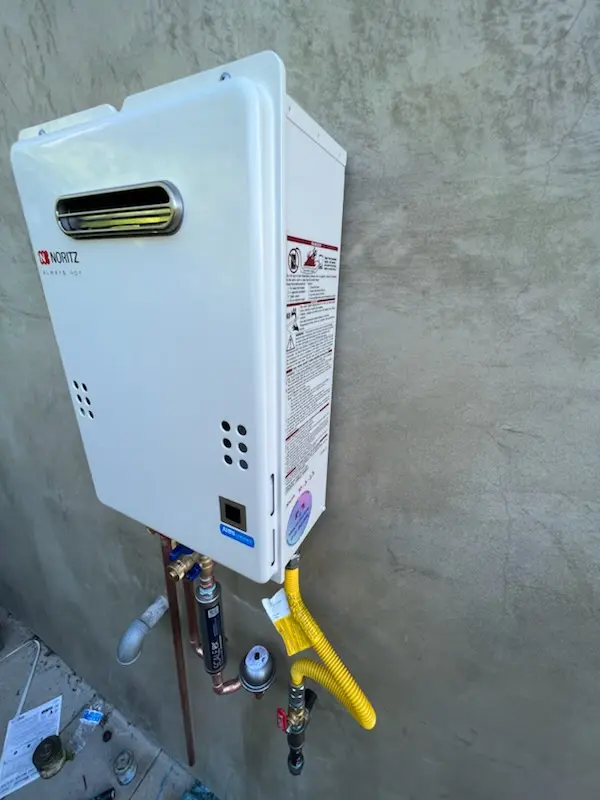 Tankless water heater installation for Boca Teeca homes